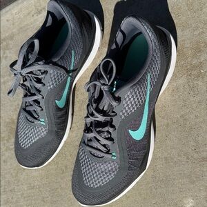 Nike Women's Charcoal and Aqua Athletic Shoes